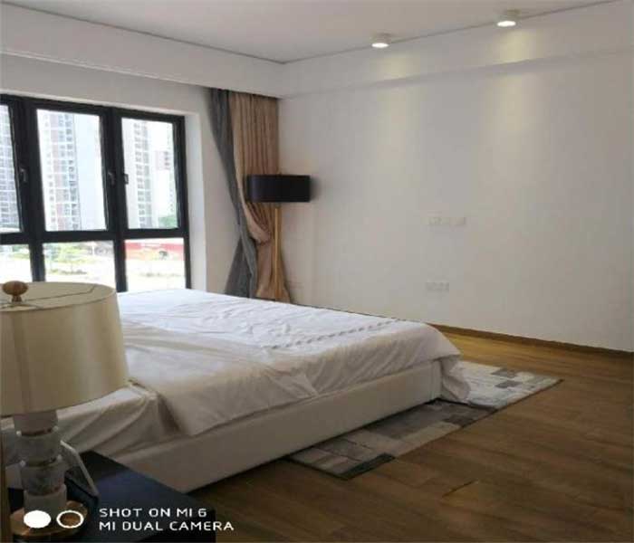 觀瀾大型花園房:鴻都國(guó)際