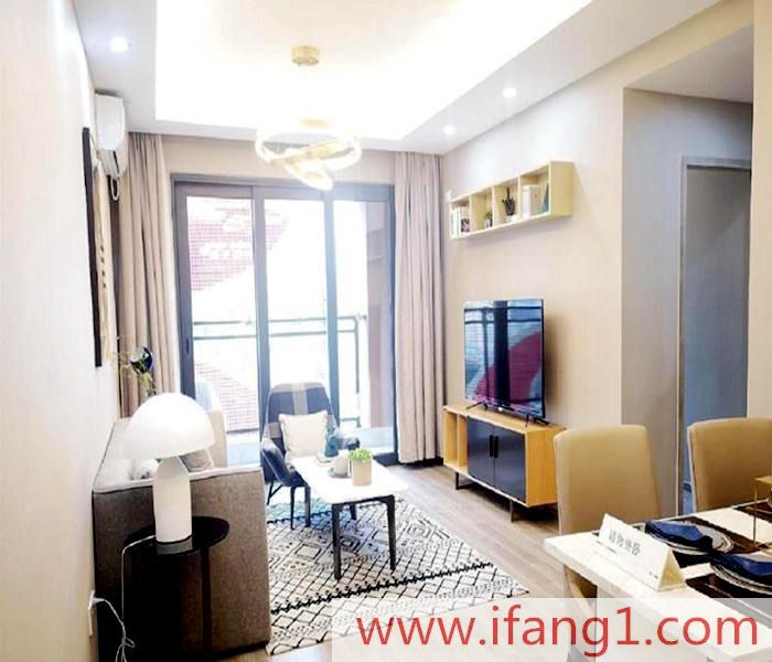 石巖上屋小產(chǎn)權(quán)房:上屋世紀離地鐵站500米,精裝交房